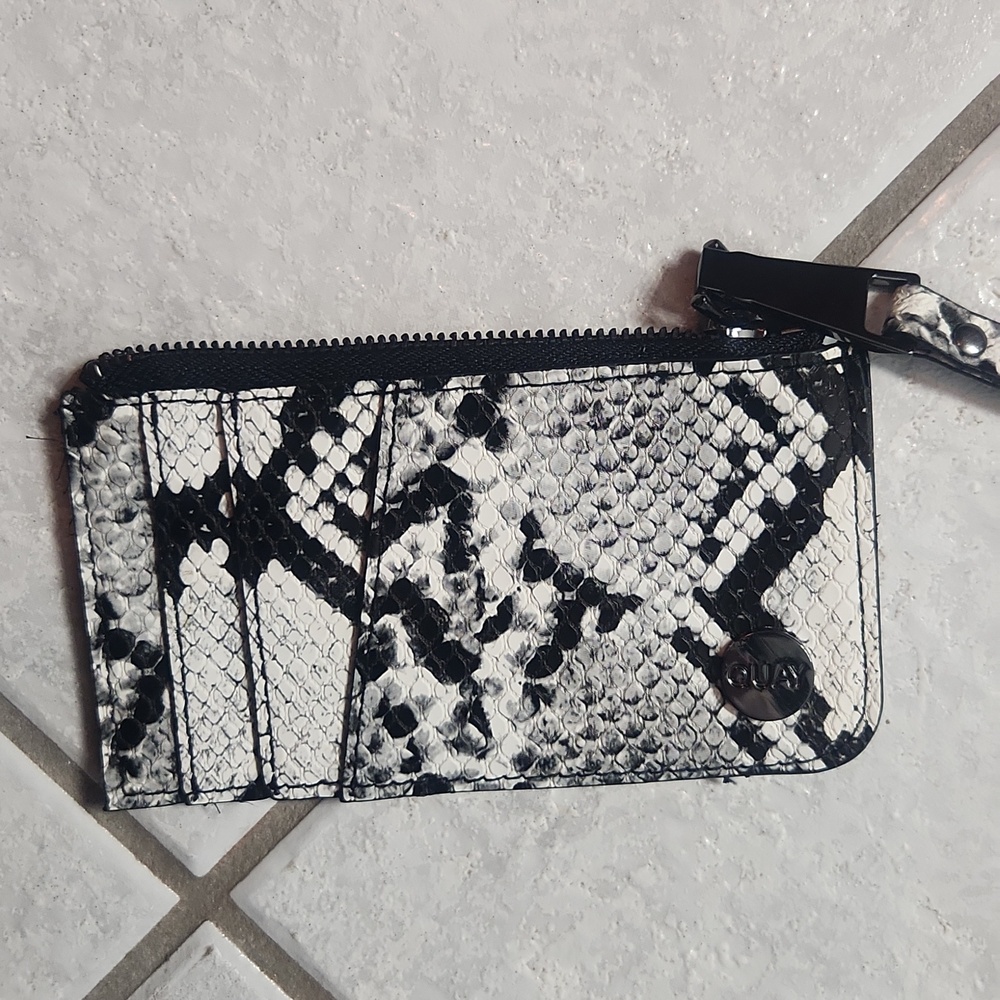 Quay 3 Piece Wallet Set - Picture 5 of 6